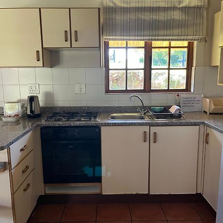 Hlalanathi Drakensberg Resort Бергвил Екстериор снимка