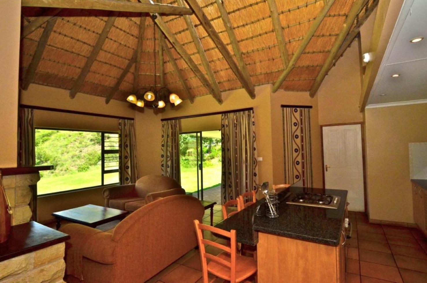 Hlalanathi Drakensberg Resort Бергвил Екстериор снимка