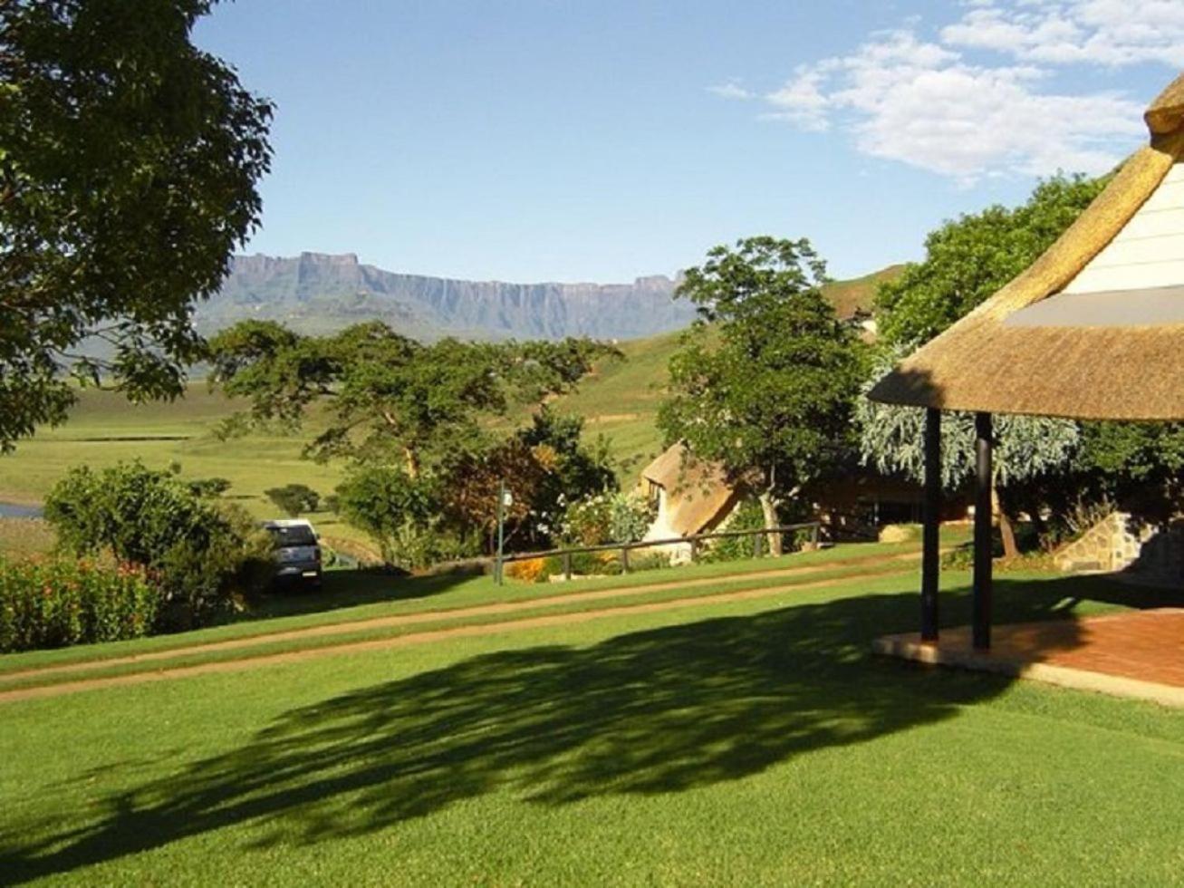 Hlalanathi Drakensberg Resort Бергвил Екстериор снимка