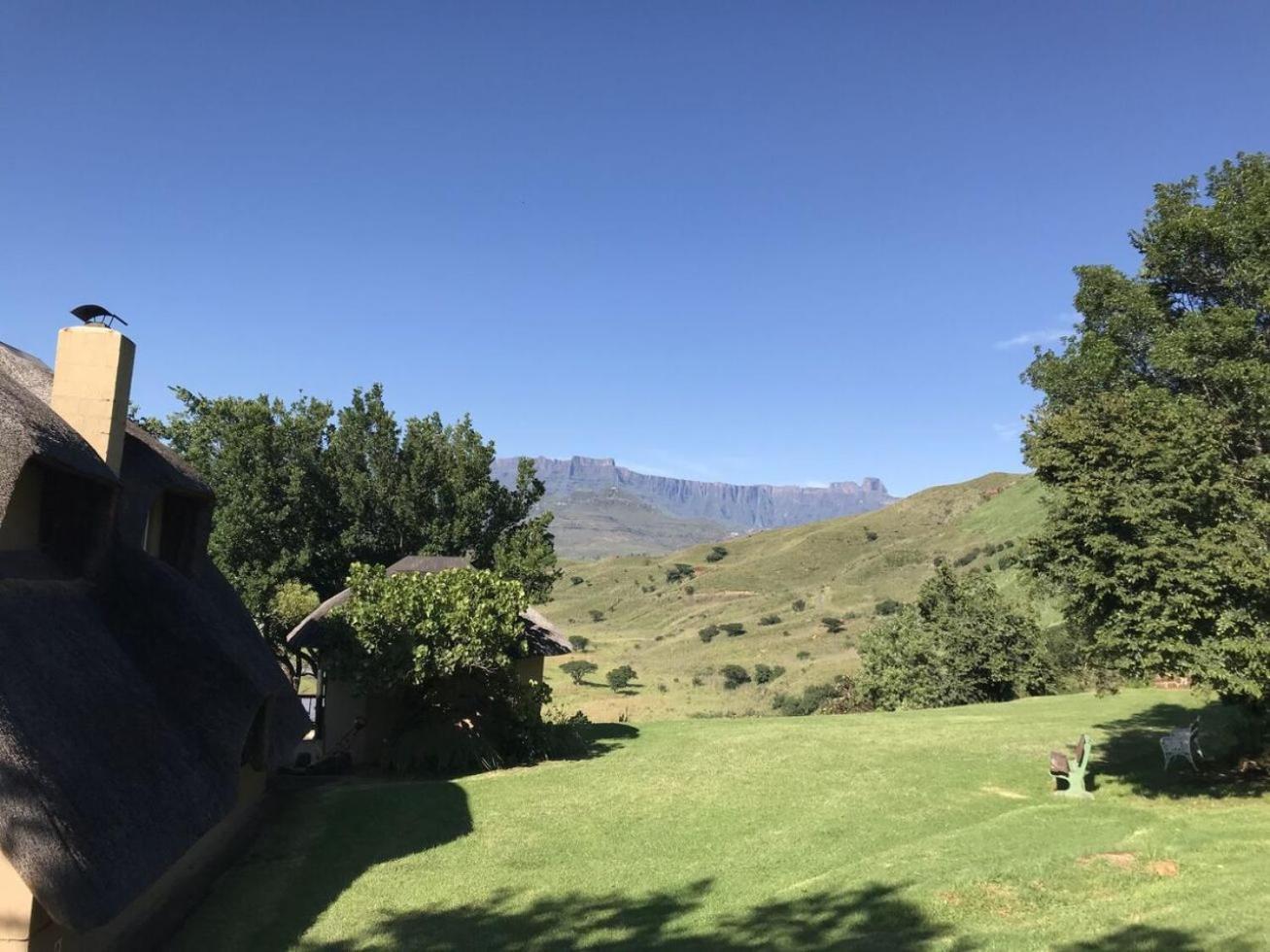 Hlalanathi Drakensberg Resort Бергвил Екстериор снимка
