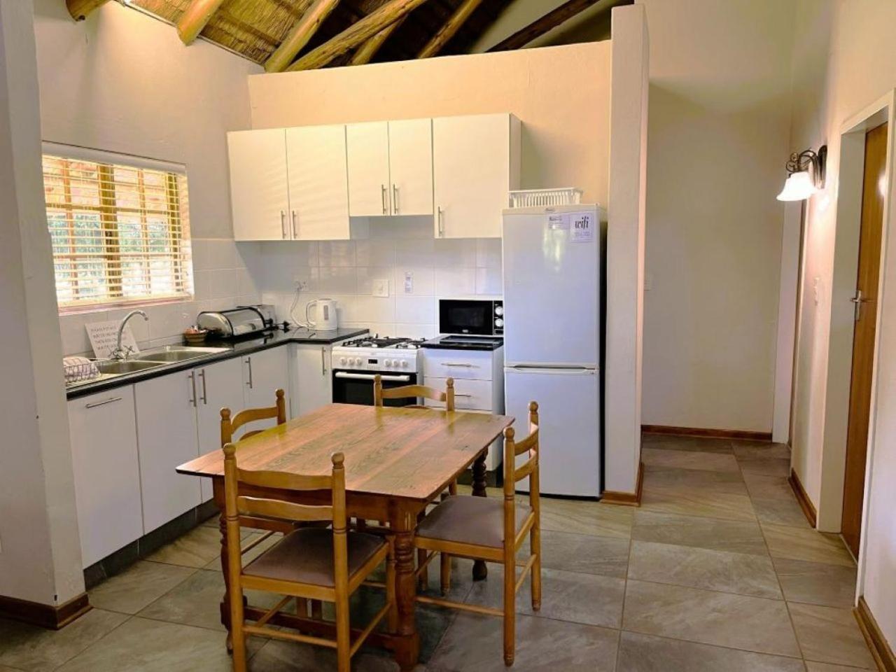 Hlalanathi Drakensberg Resort Бергвил Екстериор снимка