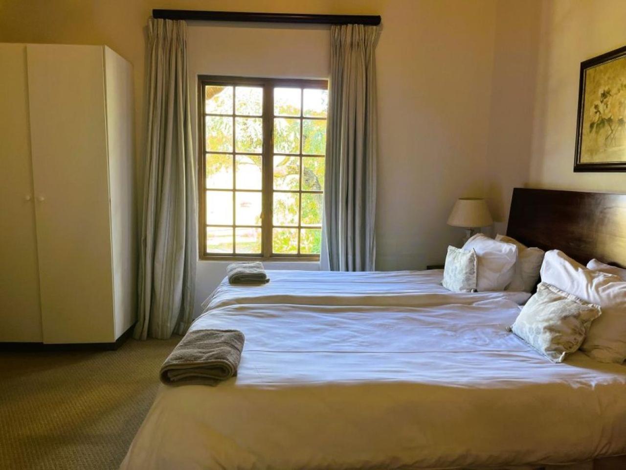 Hlalanathi Drakensberg Resort Бергвил Екстериор снимка
